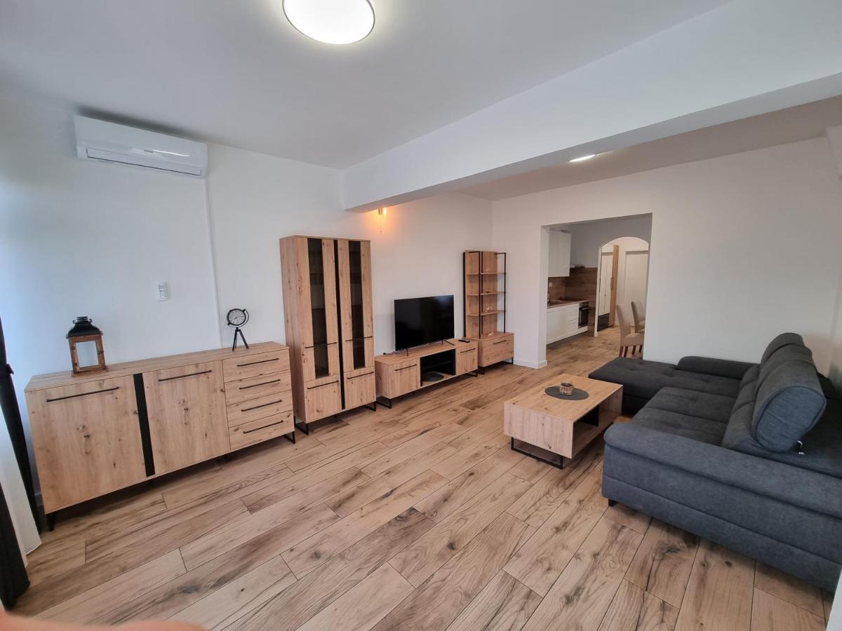 Apartman Lovre Zadar Bagian luar foto