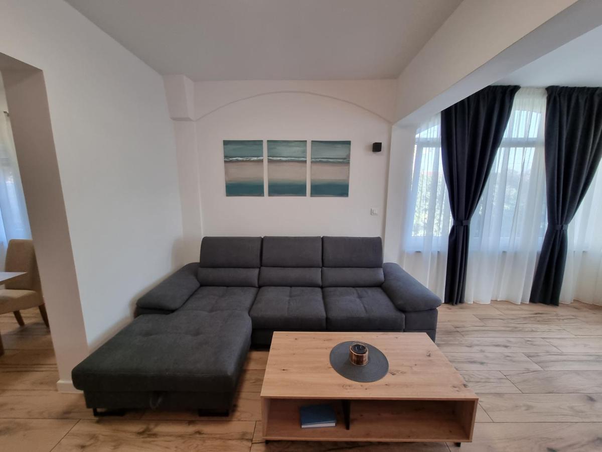 Apartman Lovre Zadar Bagian luar foto