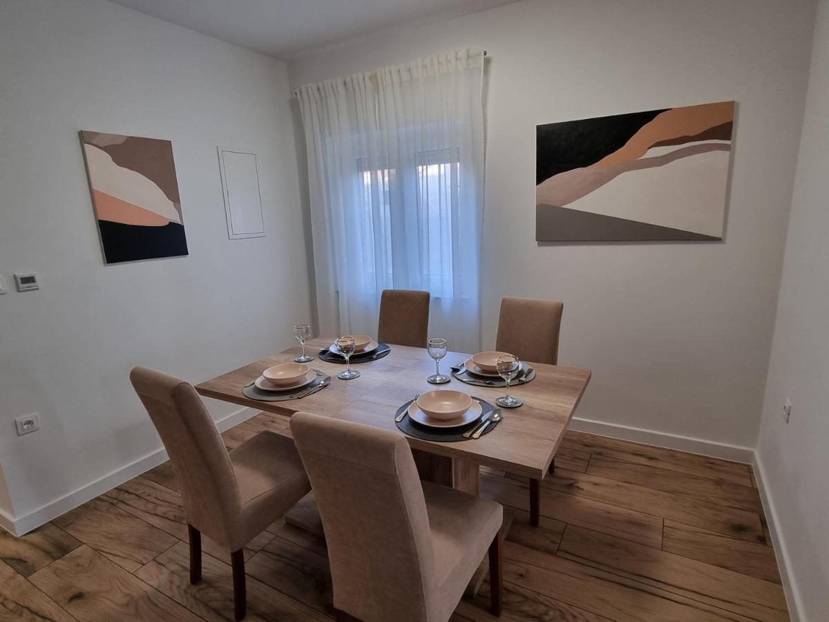 Apartman Lovre Zadar Bagian luar foto